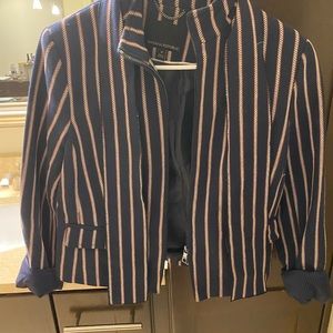Size 4 banana republic jacket w removable tie at neck